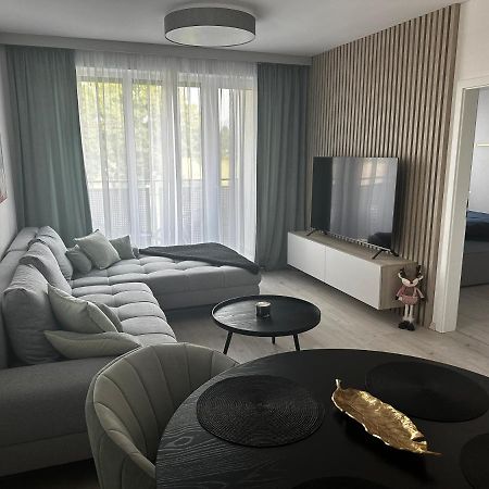 Urban Haven Apartment Liptovsky Mikulas Exterior foto